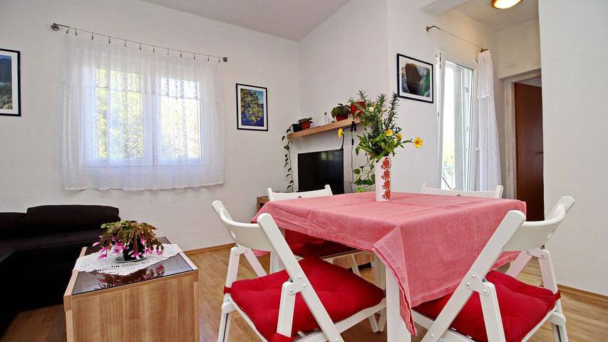 Ferienwohnung für 3 Personen, mit Balkon, mit Haustier in Mljet