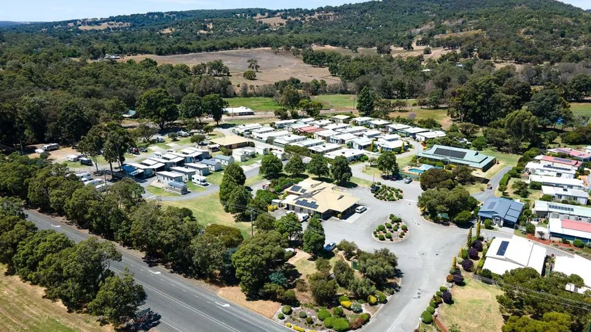 Camping for 2 people, with pool and garden - 1