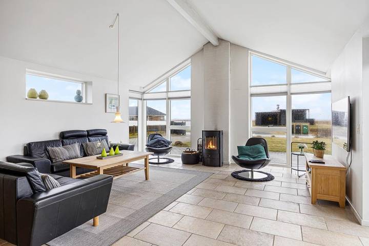 Ferienhaus für 8 Personen, mit Balkon/Terrasse und Whirlpool sowie Sauna in Thorsminde - 4