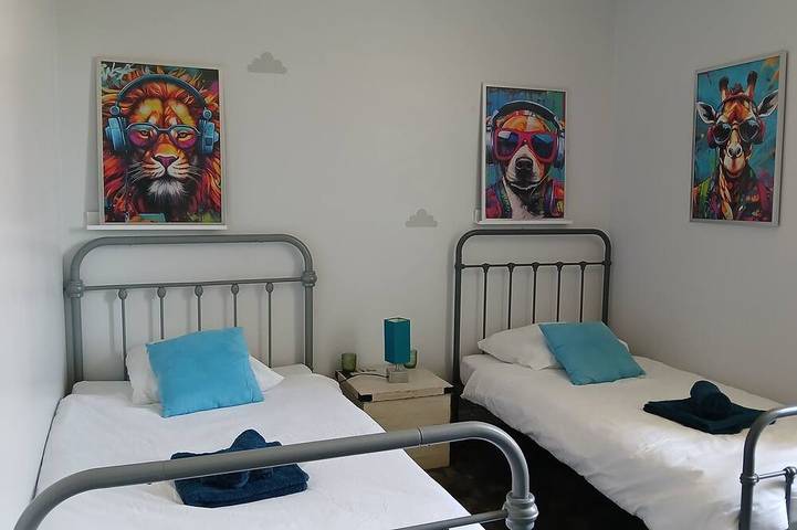 Location de vacances pour 12 personnes, avec jardin dans Jourgnac - 3