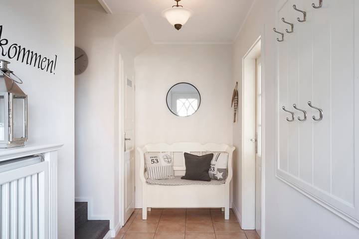 Ferienhaus für 6 Personen, mit Terrasse und Garten sowie Sauna in Utersum - 4