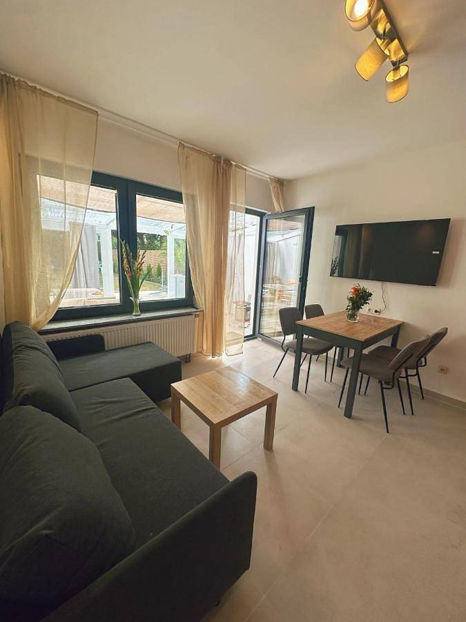 Ferienwohnung für 4 Personen, mit Terrasse und Garten sowie Ausblick in Billstedt - 2