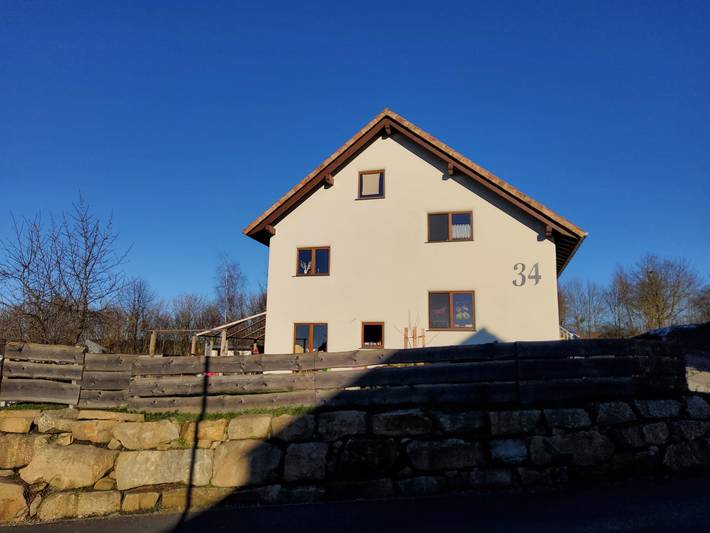 Ferienwohnung für 8 Personen, mit Balkon in Hofbieber