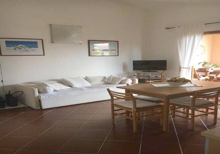 Location de vacances pour 5 personnes, avec jardin à Monte Petrosu - 4