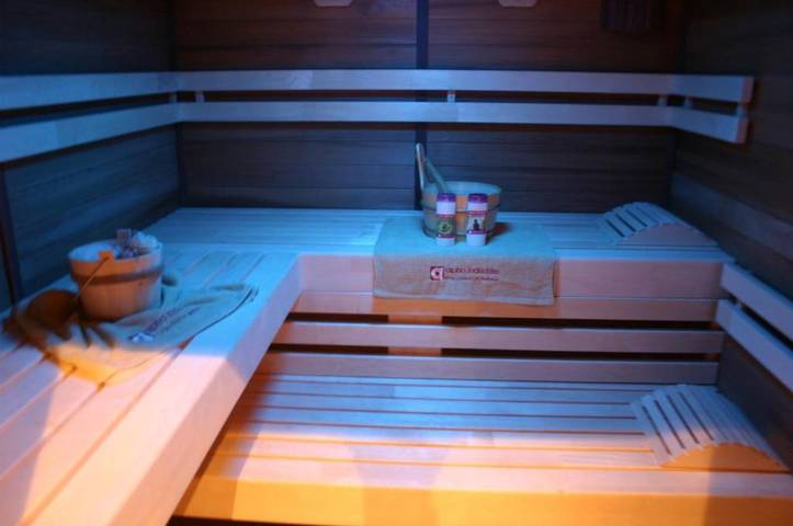 Location de vacances pour 8 personnes, avec sauna et terrasse à Amblève - 4