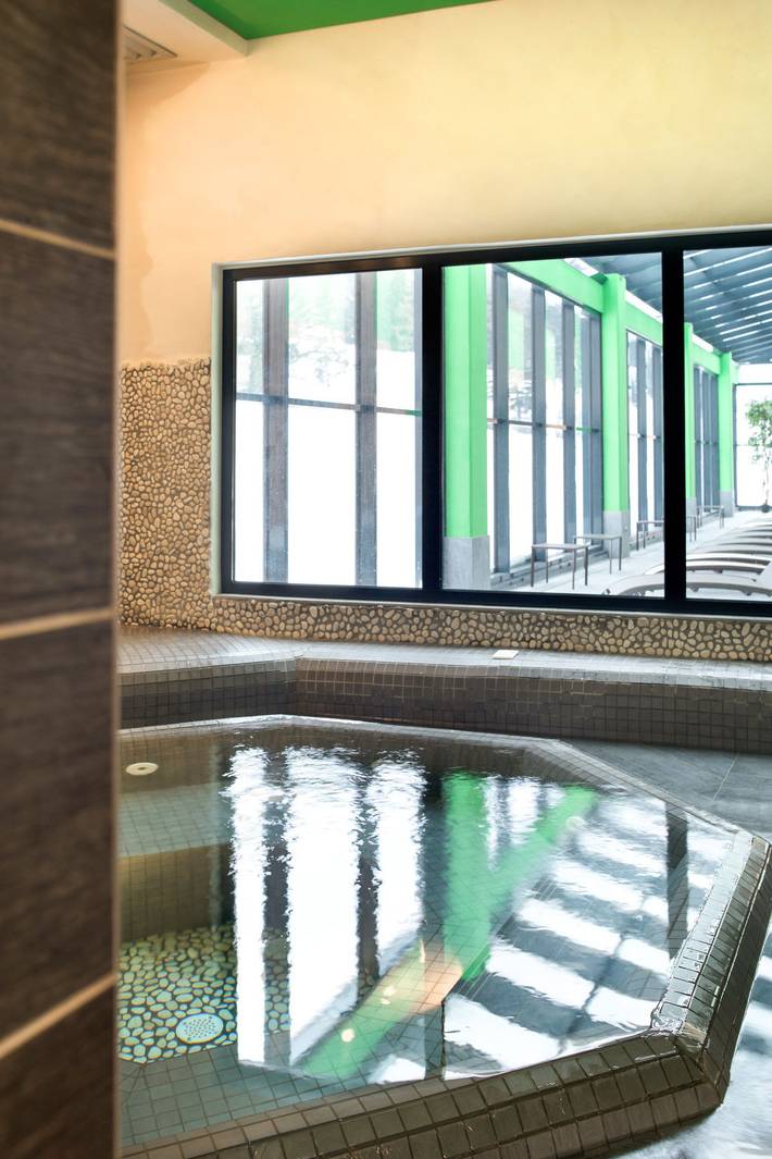 Gîte pour 4 personnes, avec sauna ainsi que bassin pour enfant et balcon, animaux acceptés à Lanslebourg-Mont-Cenis - 3