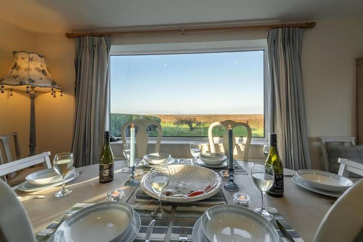 Holiday rental for 8 people, with garden, with pets in Brancaster Staithe