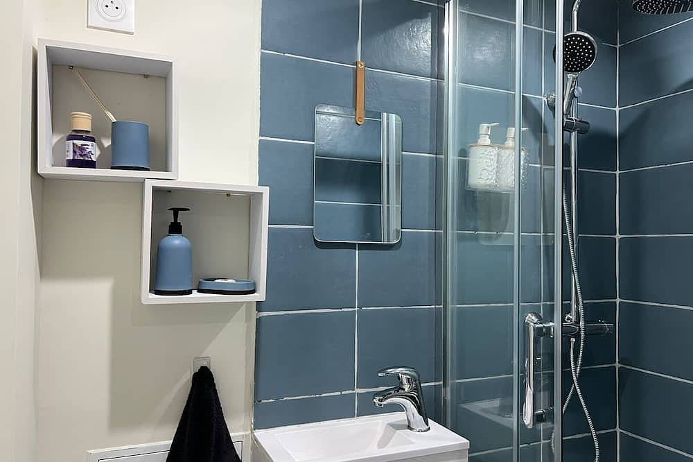 Apartamento entero, Appartement Cosy Bien Situé Maison Bleu in Stains, Sena-Saint Denis