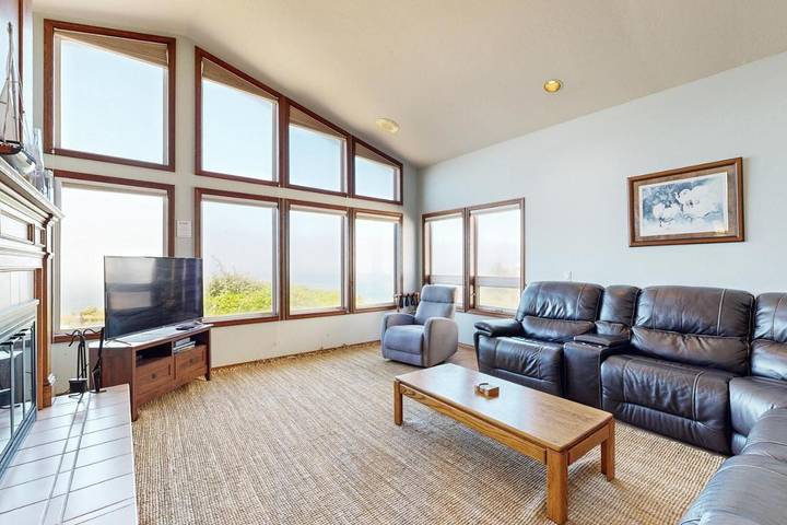 Casa de vacaciones para 13 personas, con terraza y jacuzzi - 1