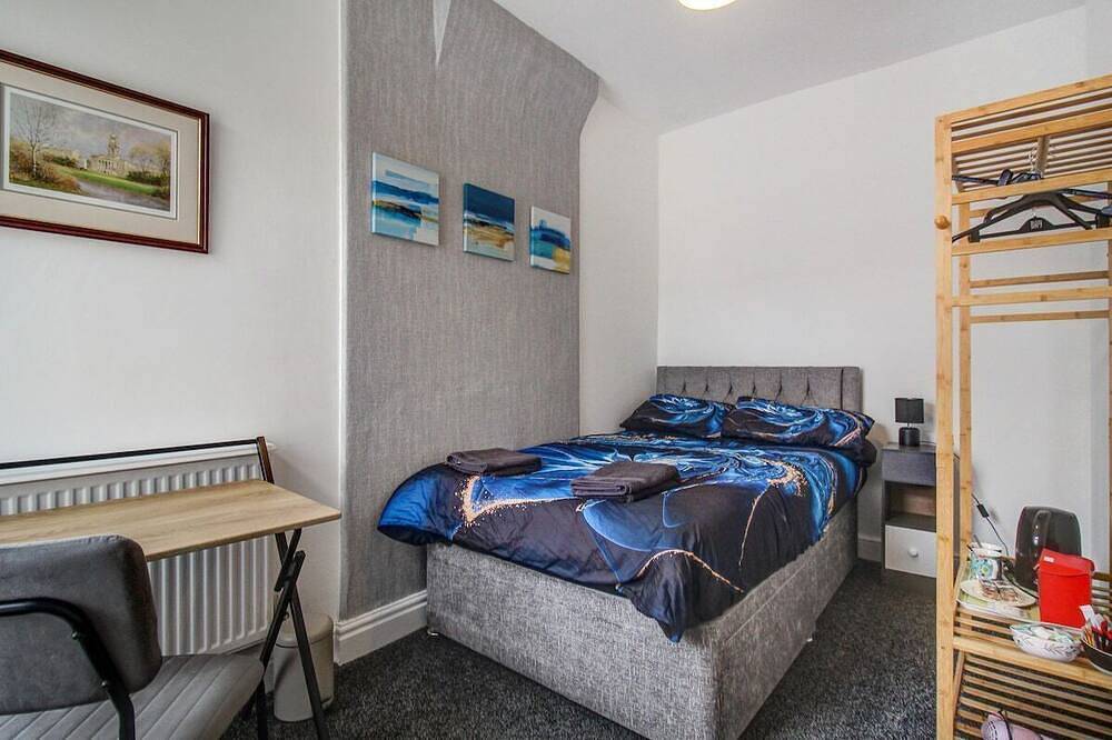 Beach Meets City - Two Bed Stay Near to Liverpool in Merseyside