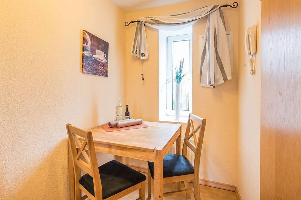 Apartamento entero, Habitaciones Holiday V - habitaciones Holiday \"Zur Quelle\" in Stralsund, Alrededores de Stralsund