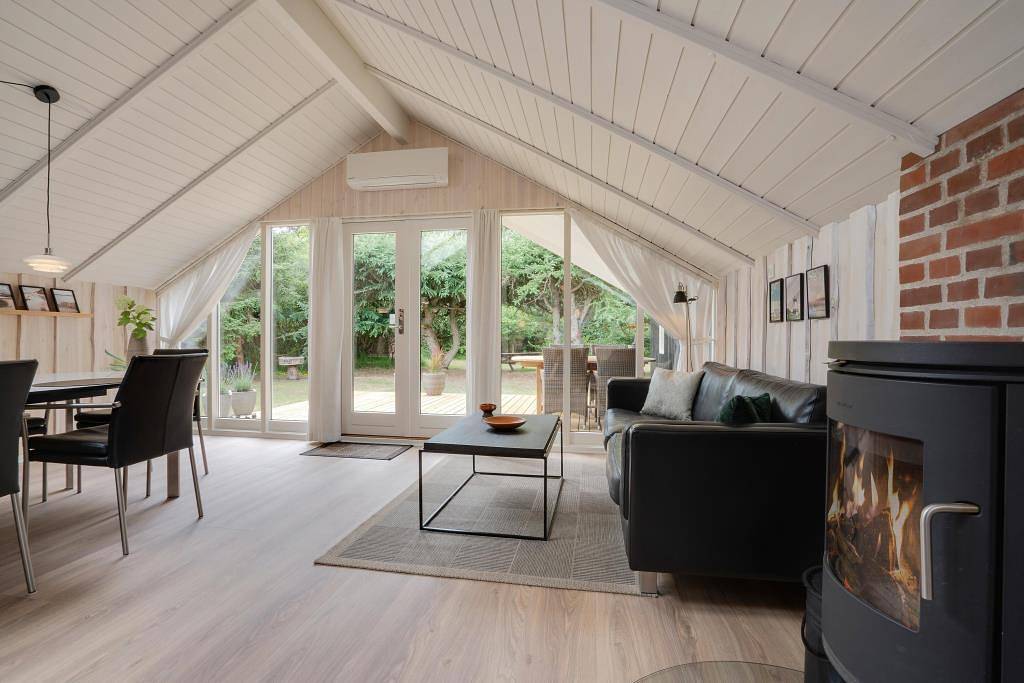 Klassisches Ferienhaus mit Sauna und schönen Terrassen in Houstrup, Varde