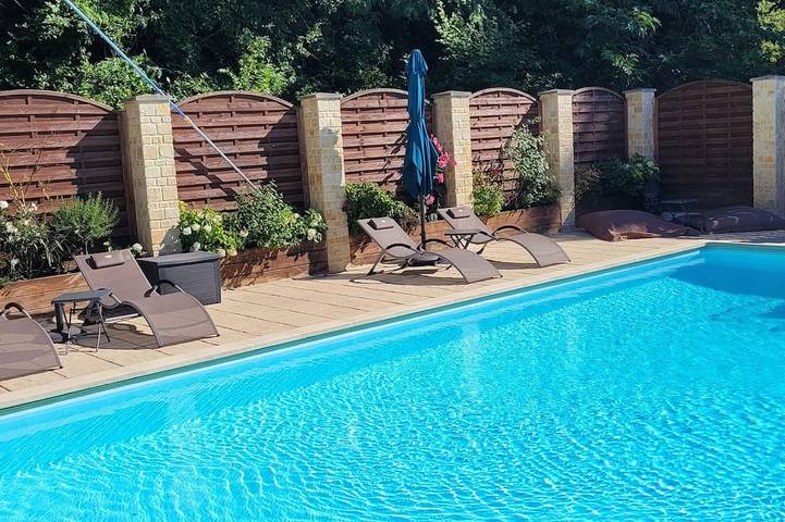 Chambre d’hôte pour 4 personnes, avec Terrasse et Jardin