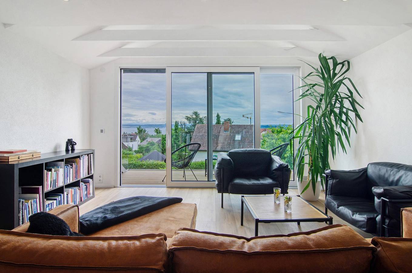 Entire apartment, Holiday Apartment 'With Lake View' in Unteruhldingen, Uhldingen-Mühlhofen