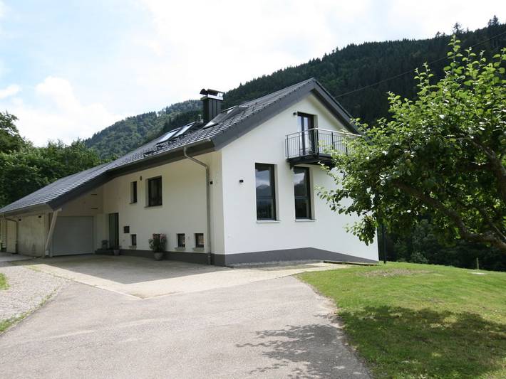 Ferienhaus in Oberried mit Schwimmbecken in Oberried, Südschwarzwald