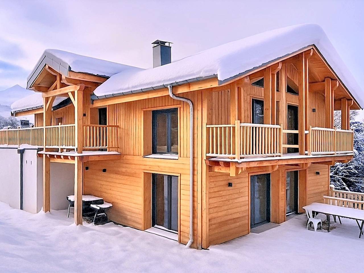 Exceptional chalet 14 pers, near slopes, parking, wifi in Le Corbier, Villarembert