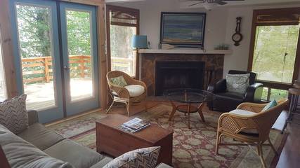 Log Cabin for 6 People in Virginia, USA, Photo 4