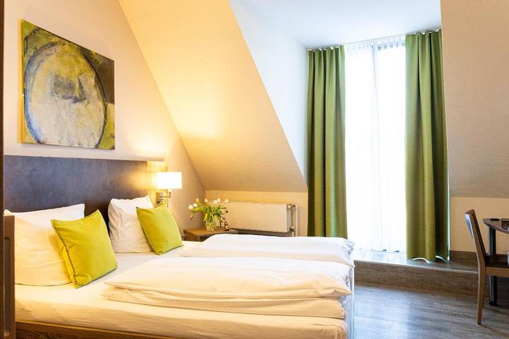 Hotel para 1 personas - 1