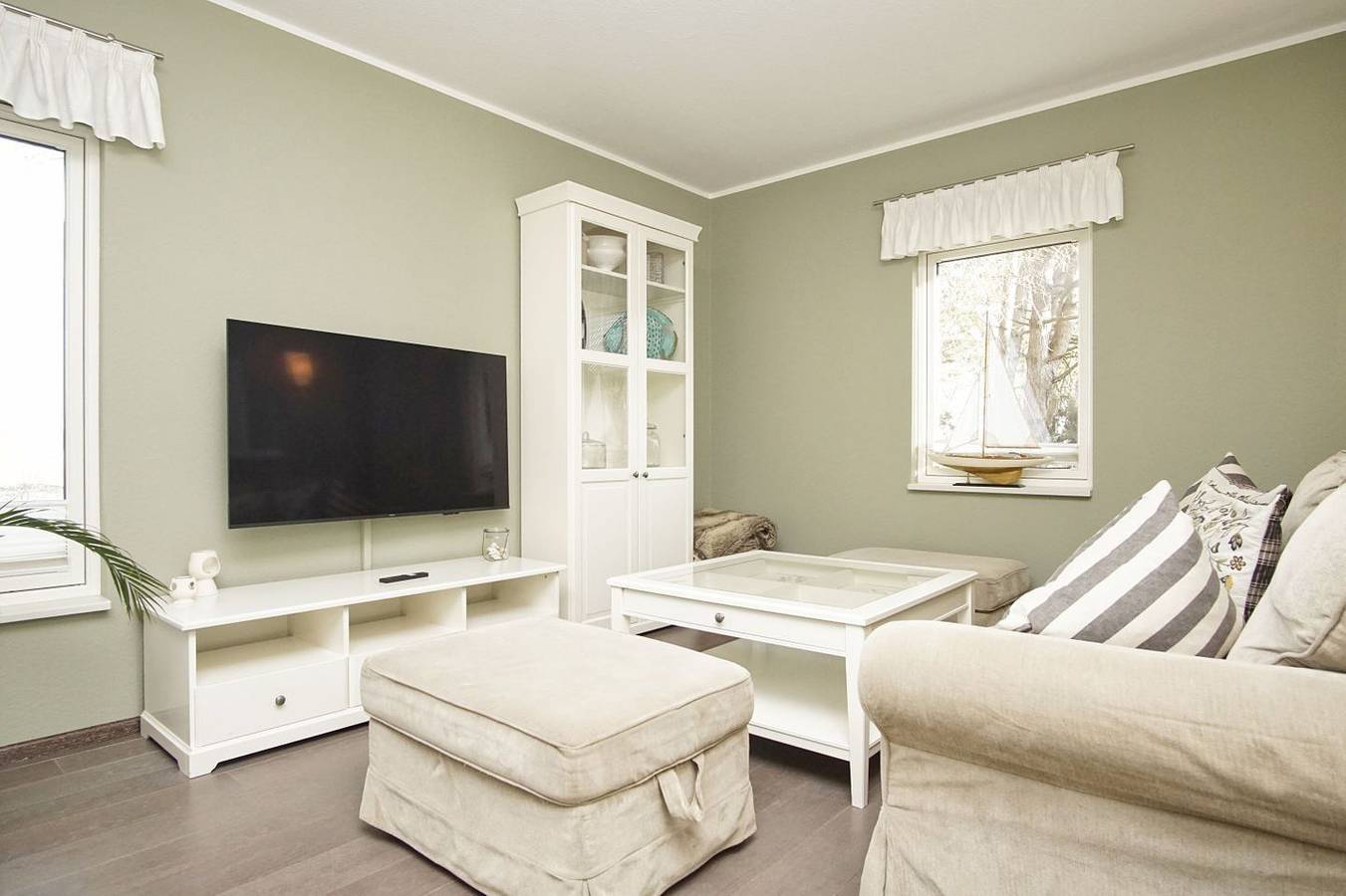 Komfortables Haus mit Kamin, Sauna, Garten, Terrasse - Ferienhaus Sternschnuppe in Wiek, Rügen