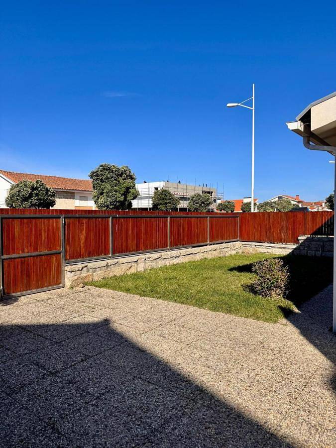 Three-Bedroom House in Marinhas, Esposende