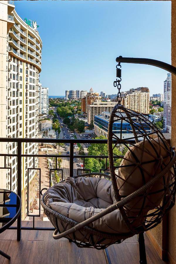 Apartamento para 2 personas, con balcón y vistas, Se admiten mascotas en Odesa