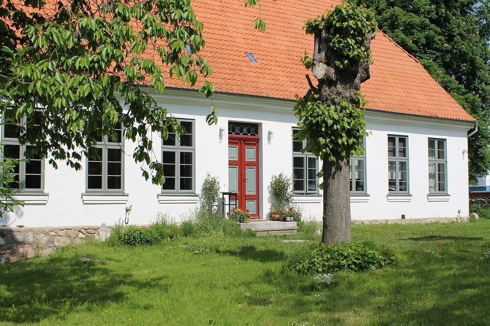 Ganze Wohnung, Wohnung in Steffenshagen mit Obstgartenblick in Steffenshagen, Rostock und Umgebung