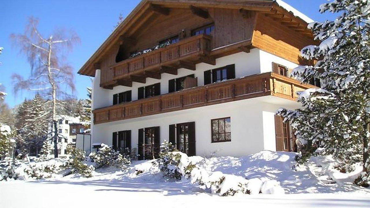 Apartamento vacacional entero, Apartamento de vacaciones para 2 personas con jardín in Seefeld in Tirol, Innsbruck y alrededores