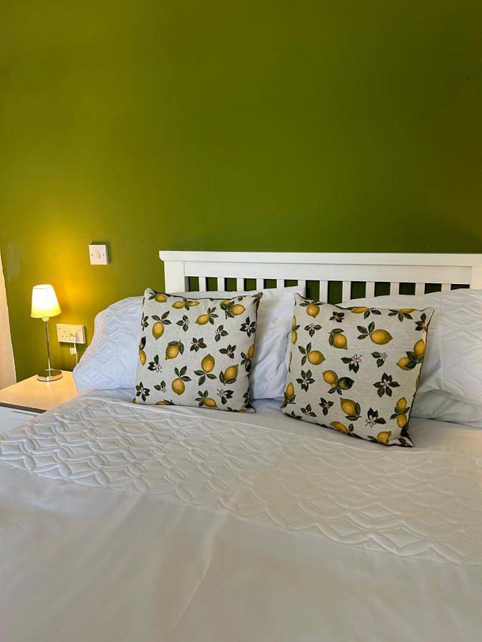 Double Room in Bury, Grand Manchester