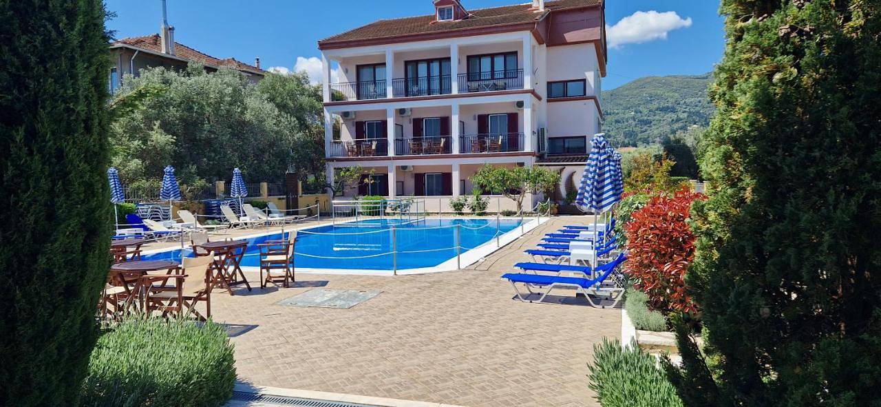 Christina Studios in Ligia, Grèce