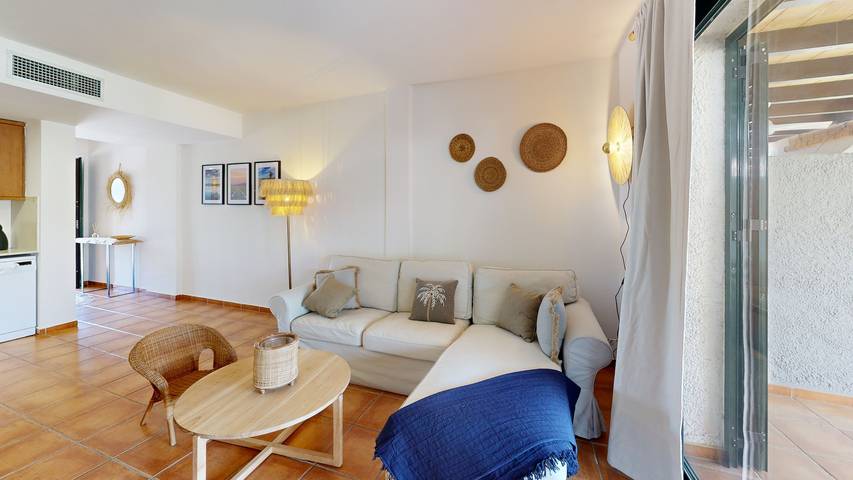 Location de vacances pour 8 personnes, avec jardin ainsi que balcon et bassin pour enfant, adapté aux familles à El Perelló - 3