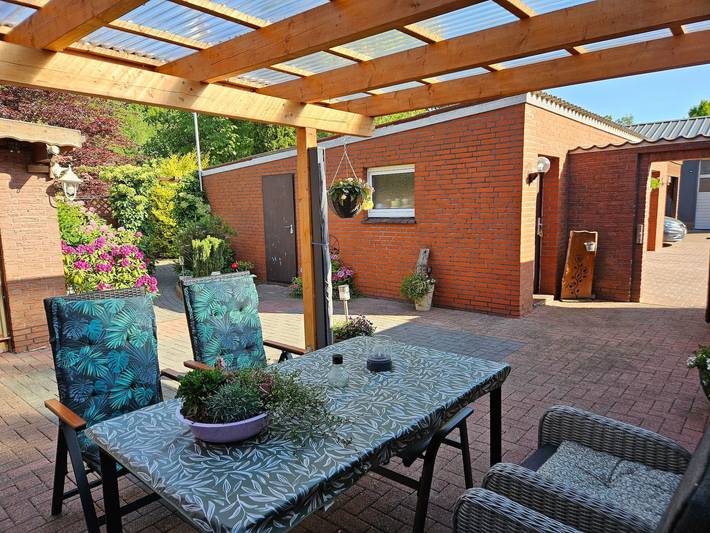 Ferienwohnung für 4 Personen, mit Terrasse und Garten in Leer und Umgebung - 2