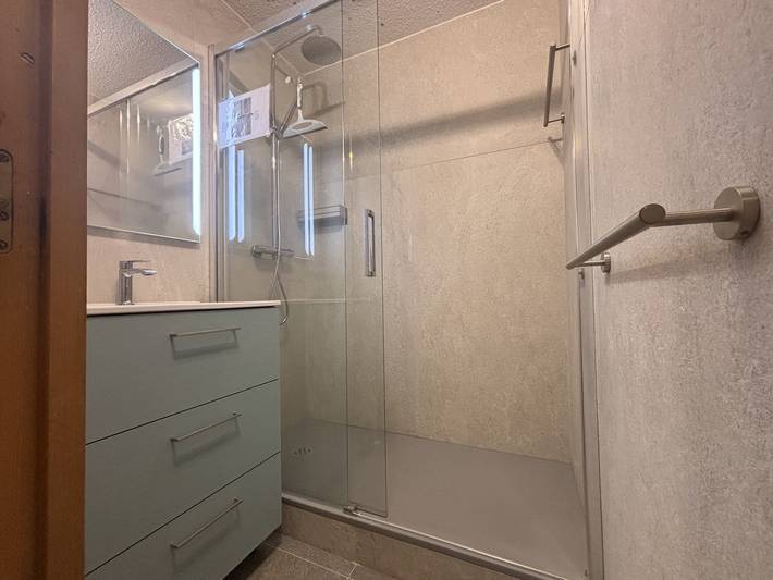 Appartement entier, Studio lumineux avec terrasse - 4 pers. in Bellentre, La Plagne-Tarentaise