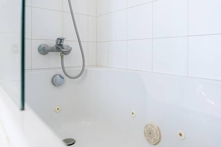Casa rural para 6 personas, con jardín además de jacuzzi y terraza en Mira - 4