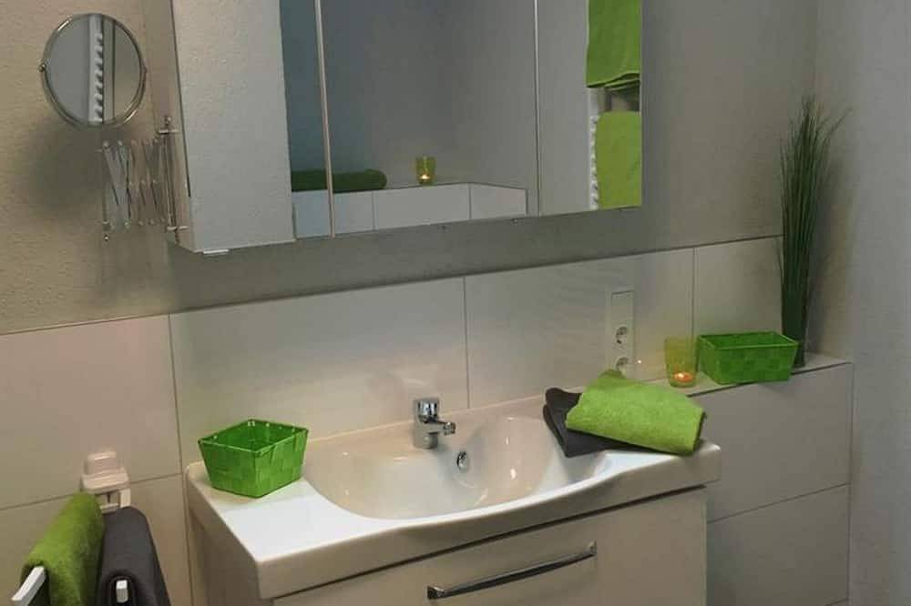 Ganze Wohnung, 2 Bettwohnung/ Paterre Nr. 3 - Haus Ohlberger in Cond, Cochem