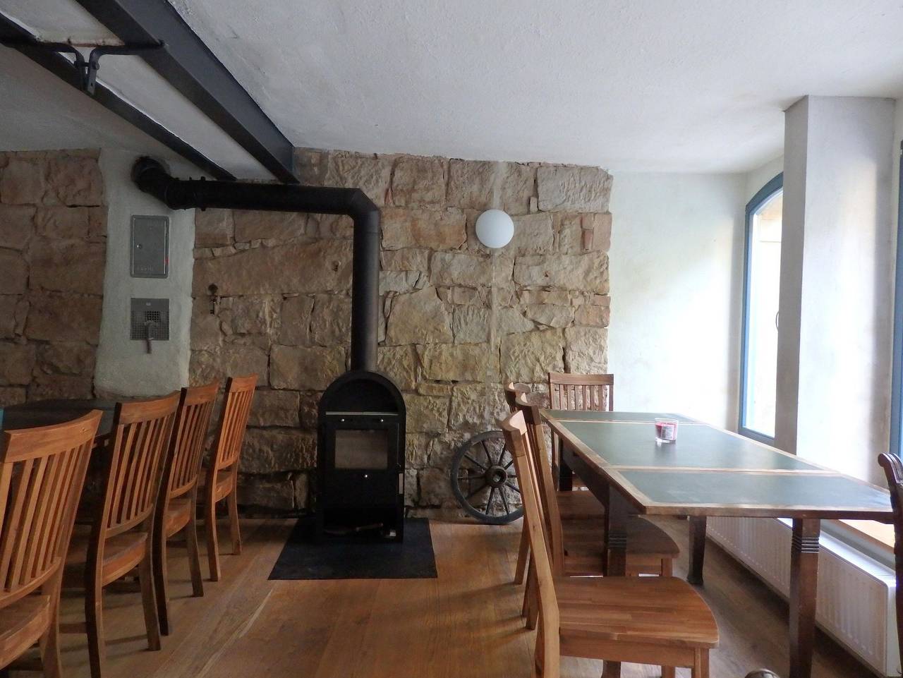 Ganze Ferienwohnung, Herberge Landstreicher - Ferienwohnung B, 1 Schlafraum in Königstein, Elbsandsteingebirge