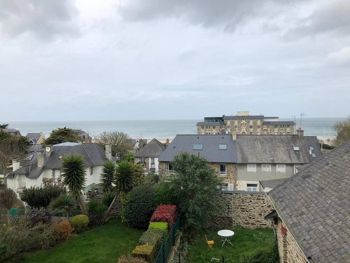 Gîte pour 2 personnes, avec vue et jardin dans Les Rosaires - 2