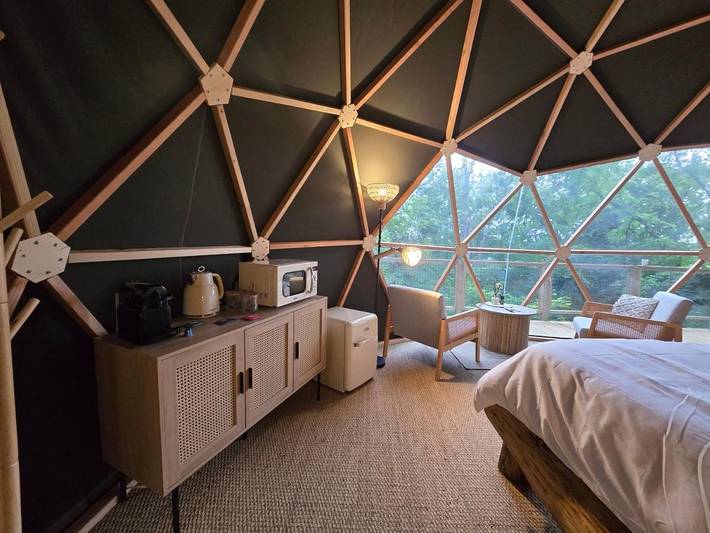 Tente pour 2 personnes, avec terrasse et jacuzzi dans Oise - 4