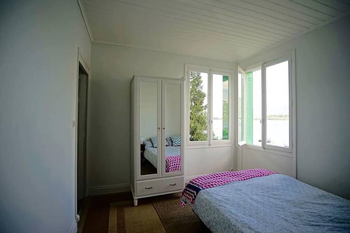 Location de vacances pour 9 personnes, avec jardin à Conjux - 2