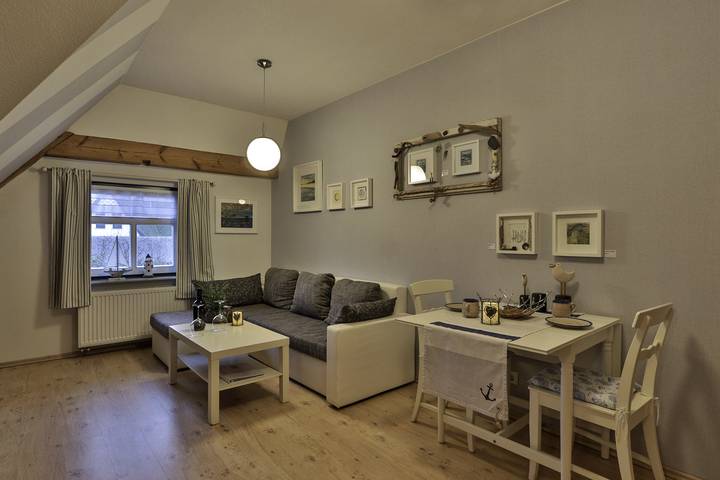 Ferienwohnung für 4 Personen, mit Meerblick und Garten in Pepelow - 2