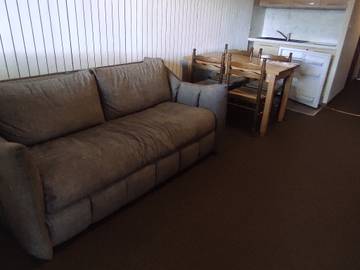 Chalet pour 4 Personnes dans Lac des Hermines, Besse-et-Saint-Anastaise, Photo 1