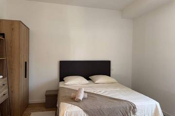 Appartement De Vacances pour 8 Personnes dans Orange, Provence, Photo 2