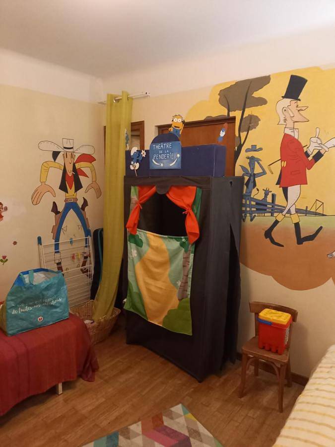 Gîte pour 7 personnes, avec terrasse et vue, animaux acceptés à Labastide-sur-Bésorgues - 3