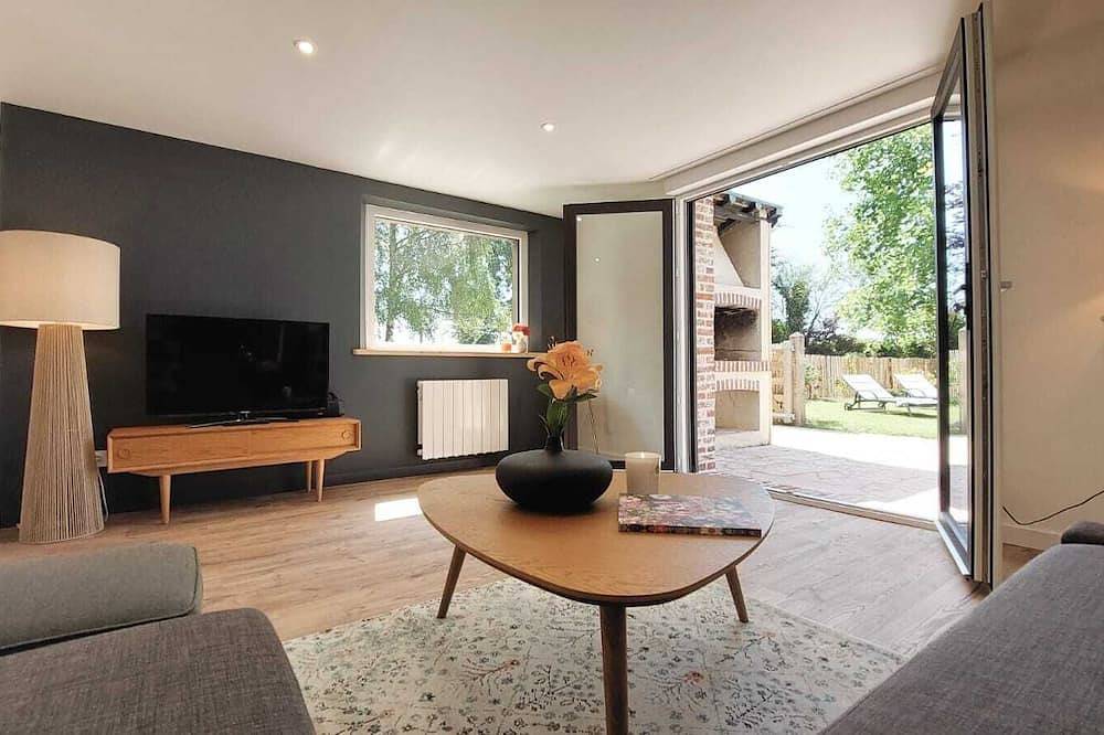 \"Chez Paul\", Maison de campagne rénovée avec jardin, barbecue et spa au calme. in Saint-Roch-de-l'Orbiquet, Région de Lisieux