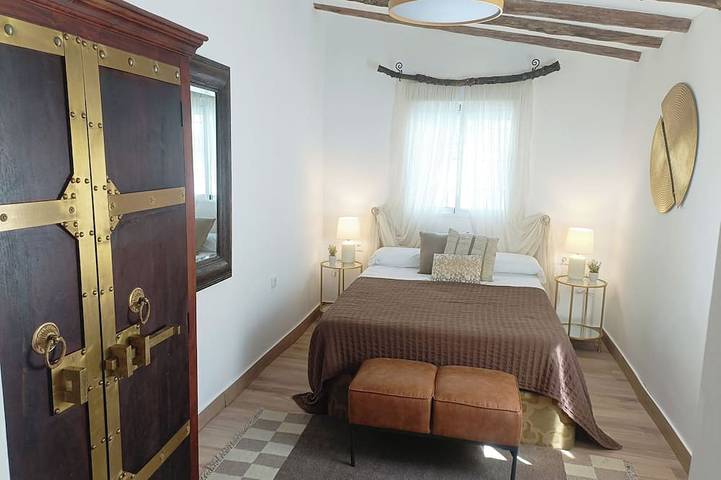 Casa rural para 5 personas, con terraza y piscina - 1