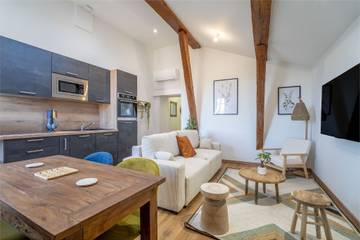 Gîte pour 4 personnes, avec vue sur le lac à Ginestas