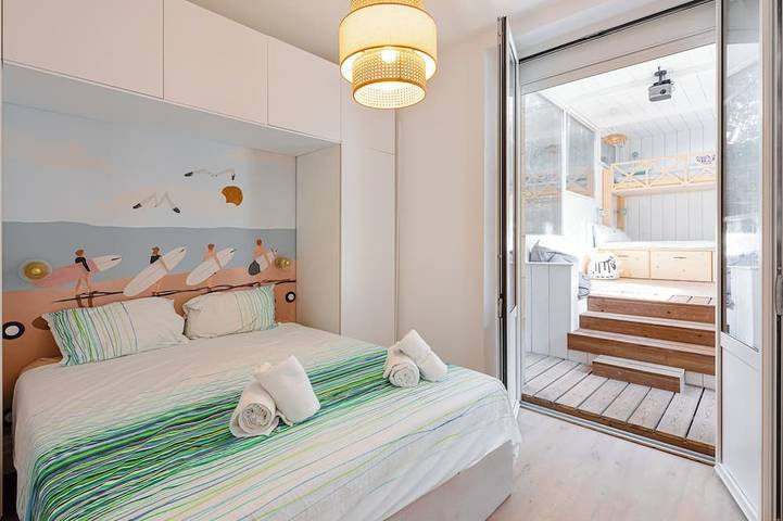 Gîte pour 8 personnes, avec jardin dans Plage du Miramar - 3