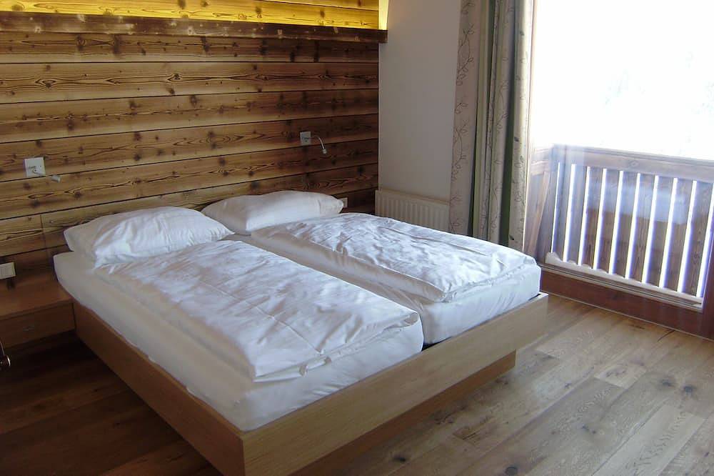 Ferienhaus \"Almhütte Kniegut\" Topkomfort, 12 Pers.(max.18), 4 Sz, 4 Bäder, Sauna in Hochkönigstock, Mühlbach am Hochkönig