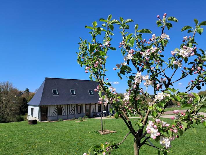 Gîte pour 8 personnes, avec vue et jardin à Selles (Eure)