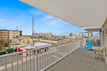 Vacation Home for 10 Guests in Ocean City, Worcester County, Picture 3