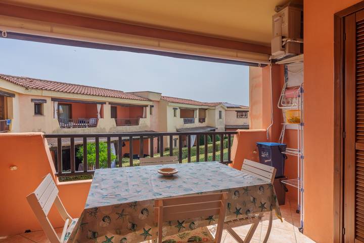 Gîte pour 4 personnes, avec bassin pour enfant et balcon à Murta Maria - 2